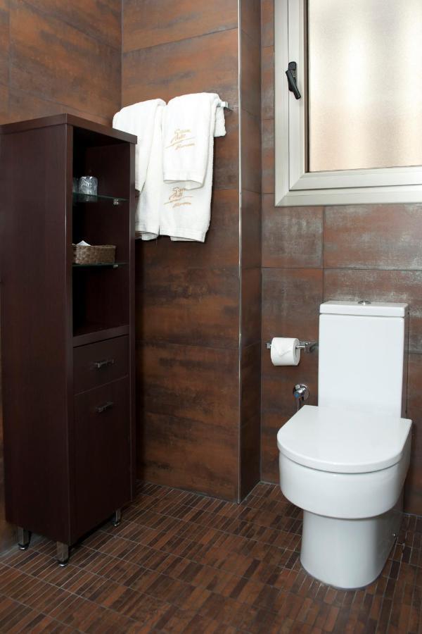 Apartamentos Sabinas El Pilar ซาราโกซา ภายนอก รูปภาพ